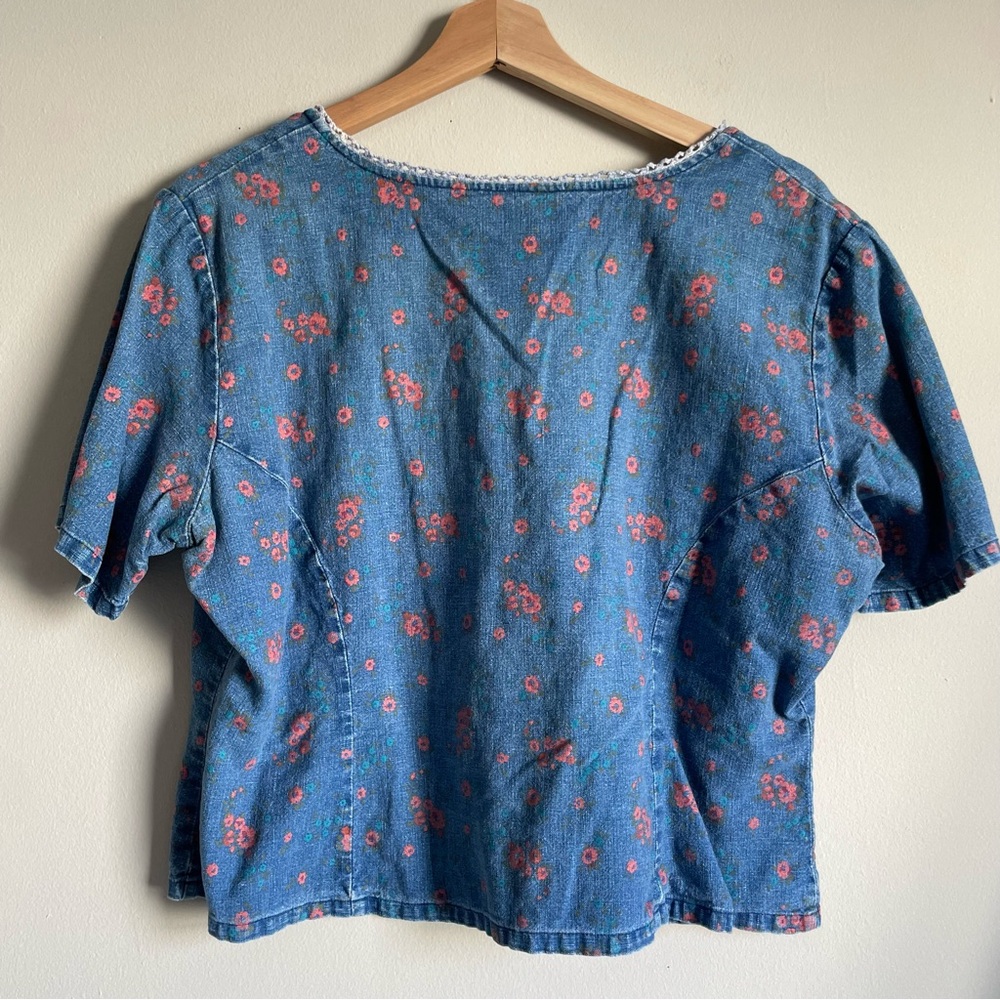 Denim floral crop button down - Picture 5 of 8